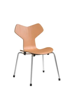 Fritz Hansen 3130 Grand Prix Barnestol, oregon pine fra