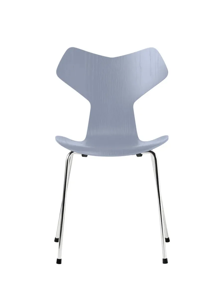 Fritz Hansen 3130 Grand Prix stol i farvet ask af Arne Jacobsen