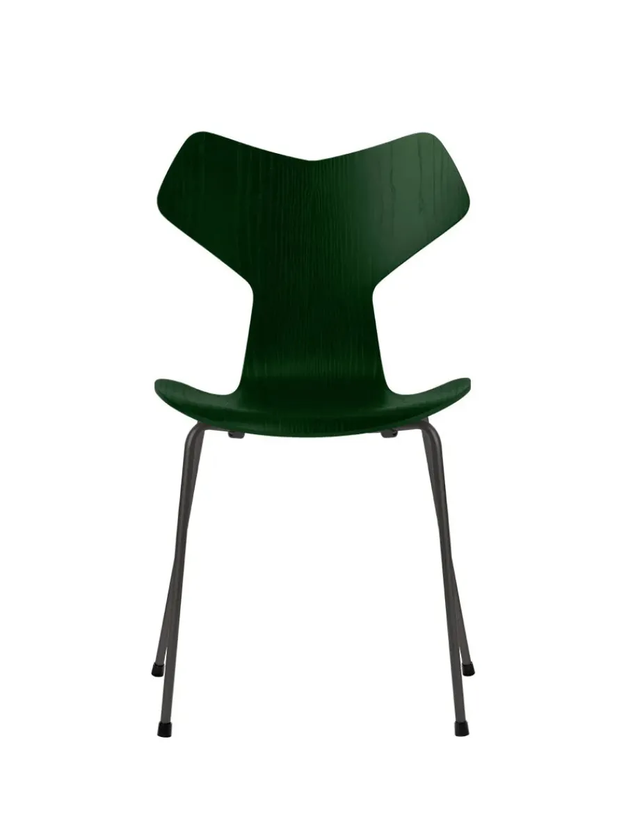 Fritz Hansen 3130 Grand Prix stol i farvet ask af Arne Jacobsen