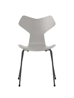Fritz Hansen 3130 Grand Prix stol i farvet ask af Arne Jacobsen