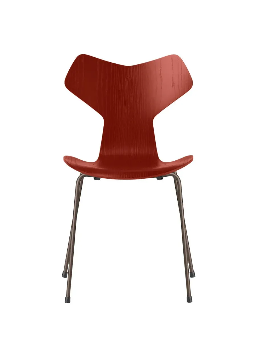 Fritz Hansen 3130 Grand Prix stol i farvet ask af Arne Jacobsen