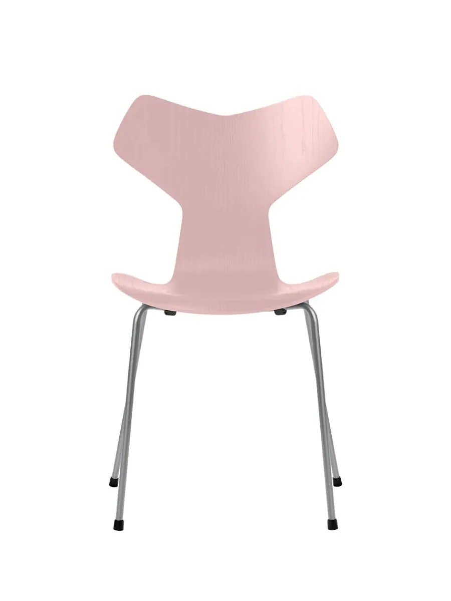 Fritz Hansen 3130 Grand Prix stol i farvet ask af Arne Jacobsen
