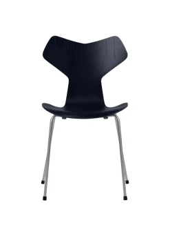 Fritz Hansen 3130 Grand Prix stol i farvet ask af Arne Jacobsen
