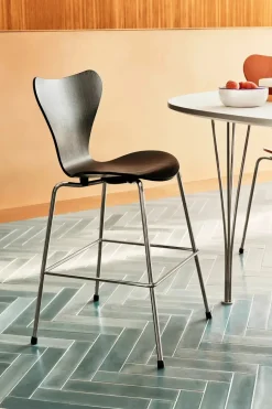 Fritz Hansen 3177 Junior højstol af Arne Jacobsen Best