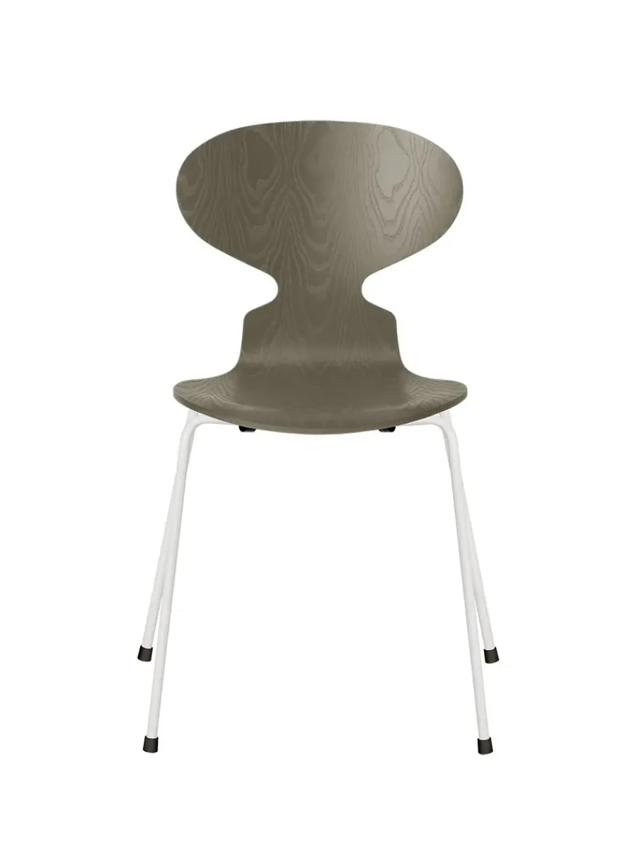 Fritz Hansen 3101 Myren Stol i farvet ask af Arne Jacobsen Discount