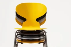 Fritz Hansen 3101 Myren Stol i farvet ask af Arne Jacobsen Discount
