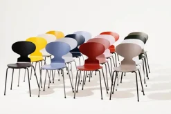 Fritz Hansen 3101 Myren Stol i farvet ask af Arne Jacobsen Discount