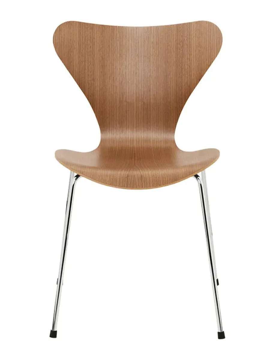 Fritz Hansen 3107 Serie 7 Stol, naturfiner af Arne Jacobsen Hot