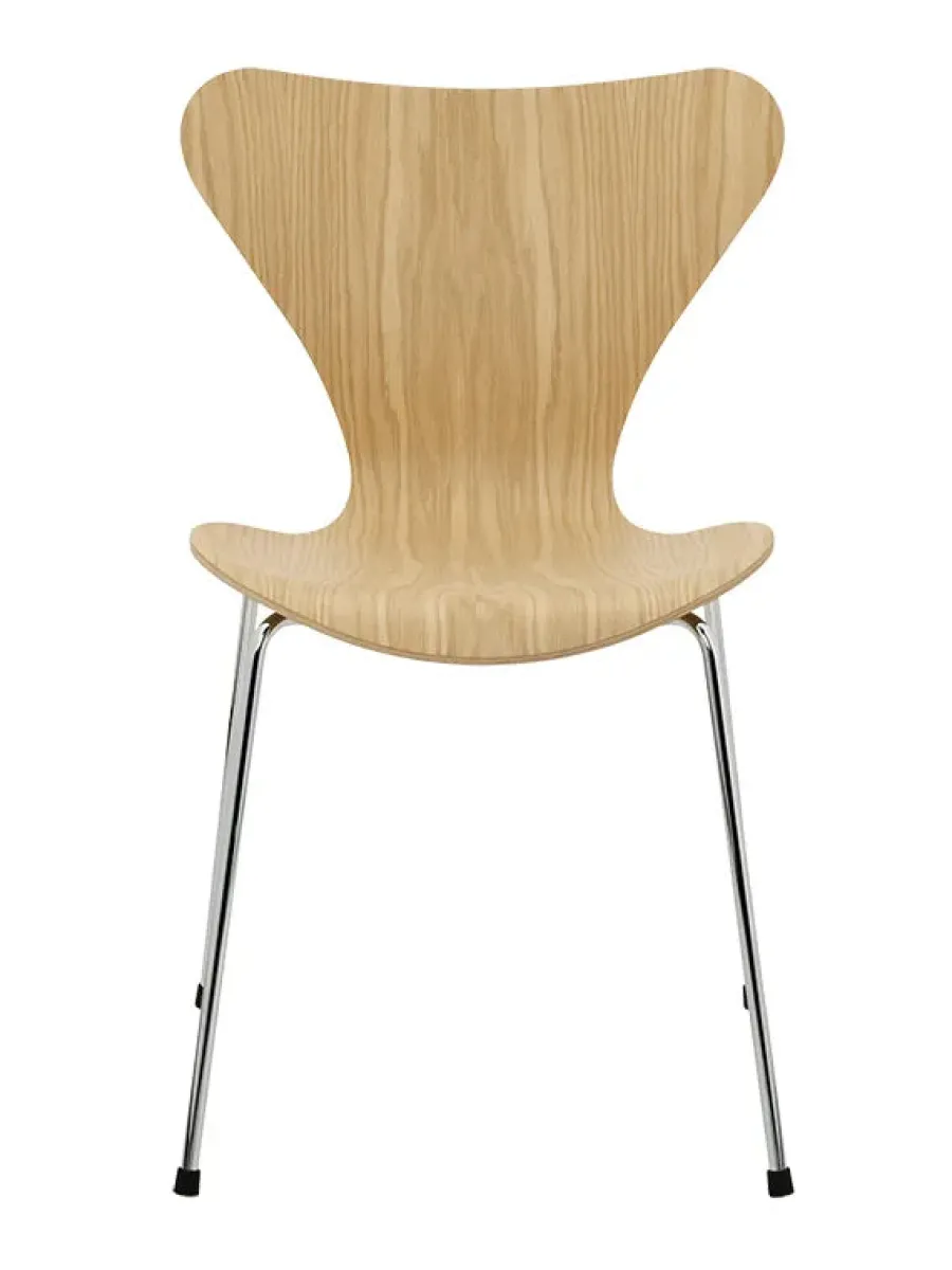 Fritz Hansen 3107 Serie 7 Stol, naturfiner af Arne Jacobsen Hot