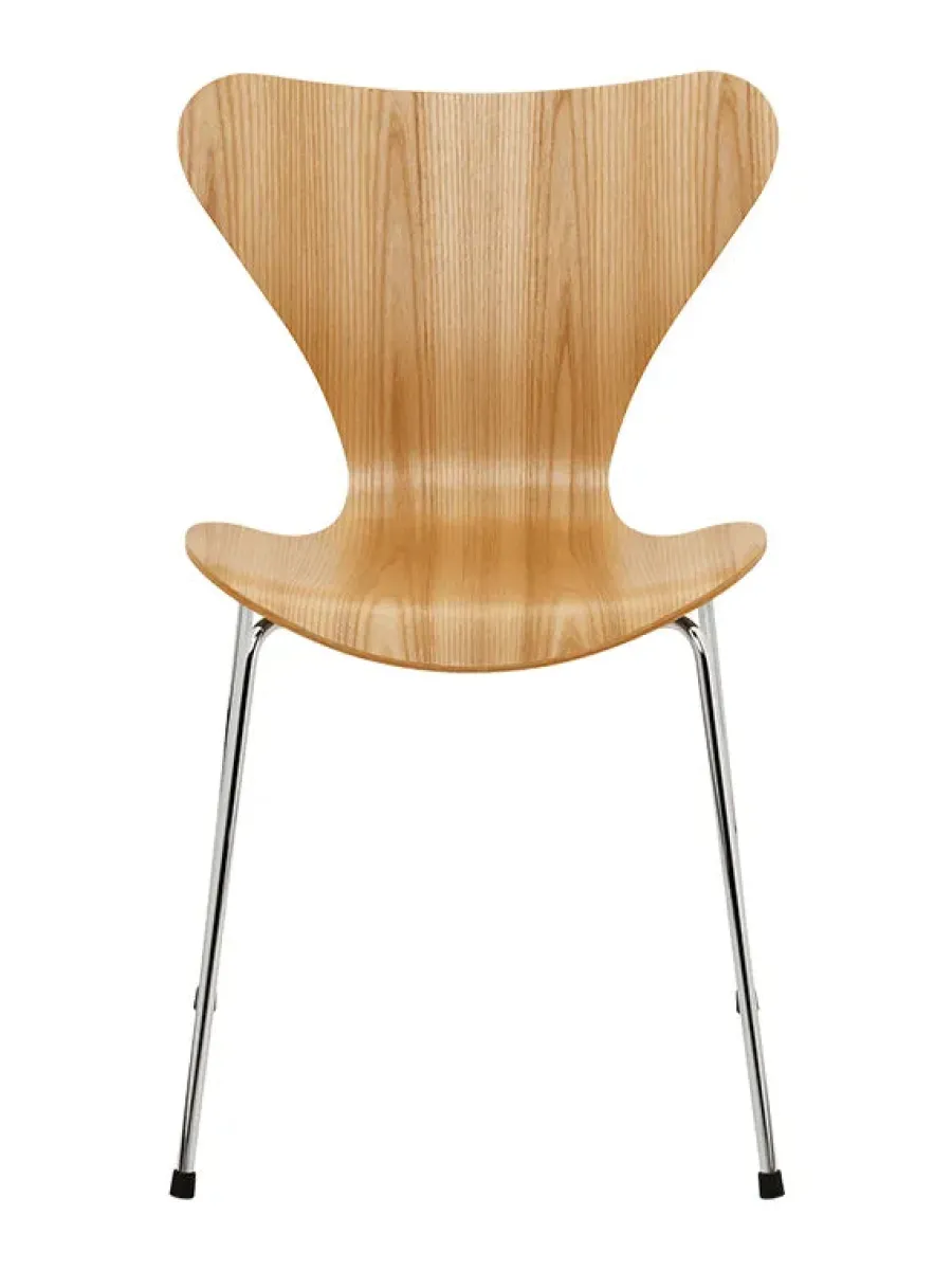 Fritz Hansen 3107 Serie 7 Stol, naturfiner af Arne Jacobsen Hot
