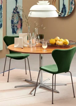 Fritz Hansen 3107 Stol, fuldpolstret velour af Arne Jacobsen Clearance