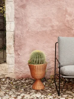 Ferm Living Agnes Plant Stand, low fra Hot
