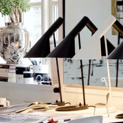 Louis Poulsen AJ bordlampe fra Sale