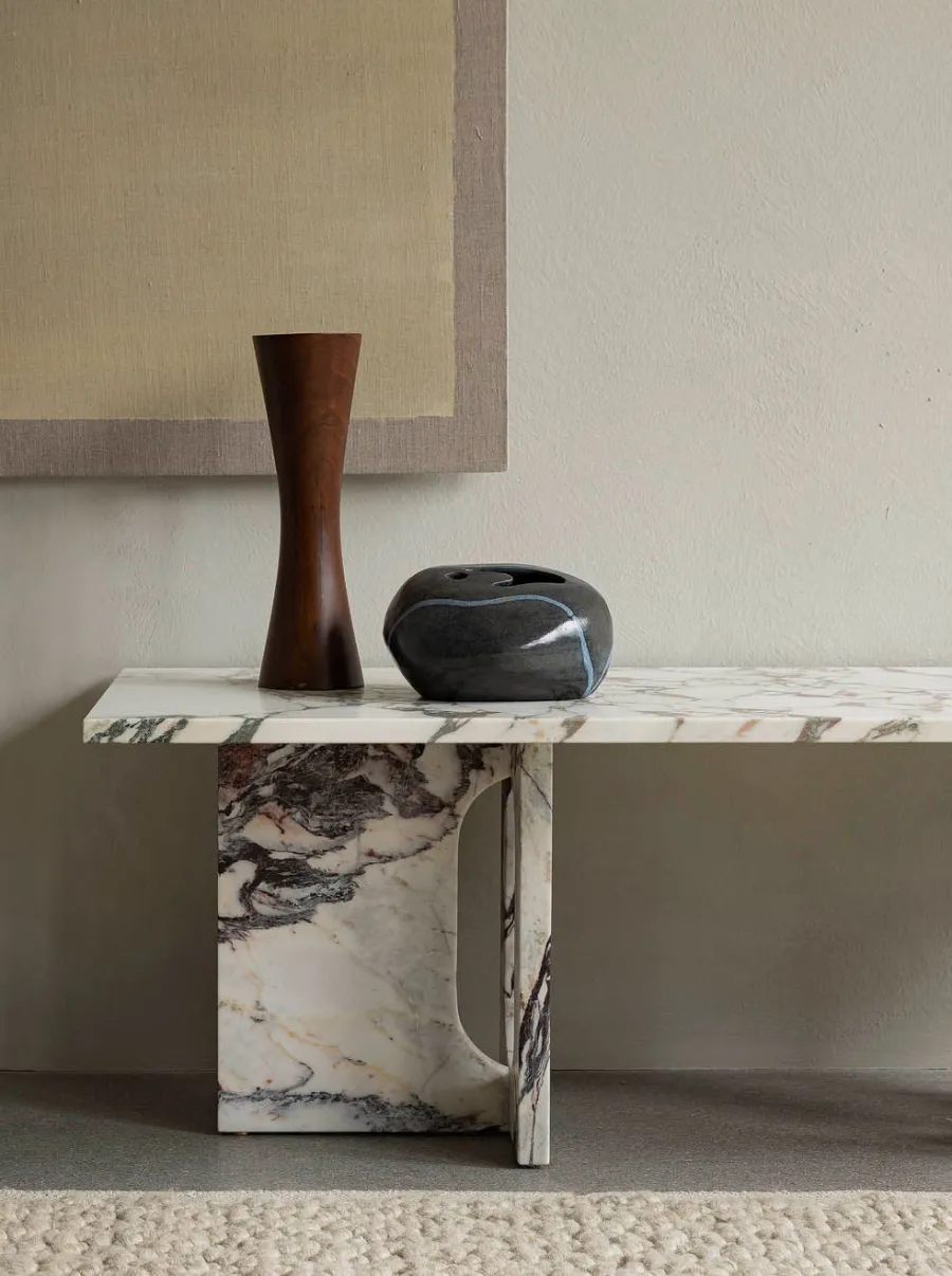 Audo Copenhagen Androgyne Lounge Table, grey galaxy marble/wood fra Clearance