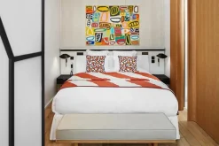 Editions Serge Mouille Antony Small Wall Bedside Lamp af Serge Mouille Sale