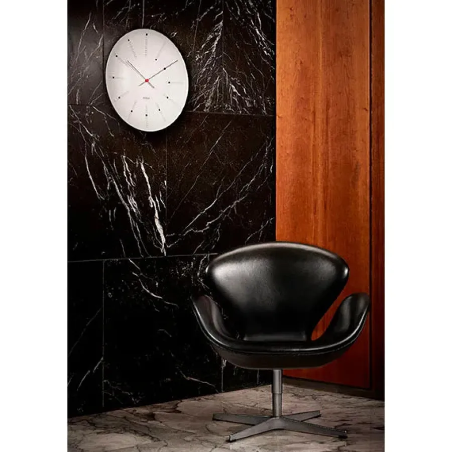 Arne Jacobsen Clocks Bankers club vægur af Arne Jacobsen (Ø: 21) Online