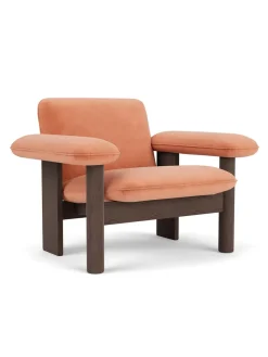 Audo Copenhagen Brasilia Lounge Chair, low back, sheepskin fra New