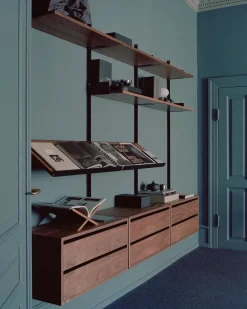 New Works Cabinet Low w. Drawers fra
