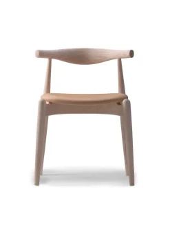 Carl Hansen & Søn CH20 Elbow Chair i bøg af Hans J. Wegner Online