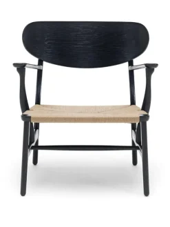 Carl Hansen & Søn CH22 Loungestol af Hans J. Wegner