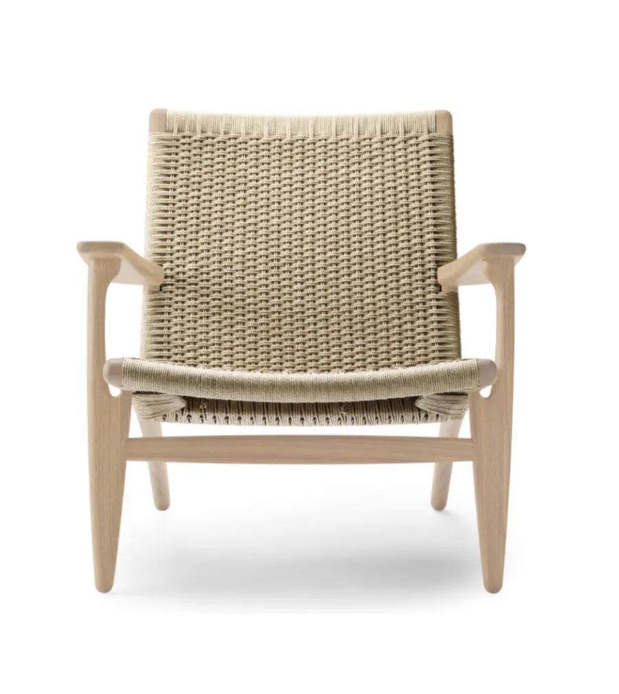 Carl Hansen & Søn CH25 Loungestol, eg olie af Hans J. Wegner Online