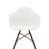 Vitra Eames Plastic Armchair DAW, mørk ahorn/white fra