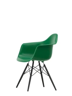 Vitra Eames Plastic Armchair DAW, sortlakeret ahorntræ fra Online