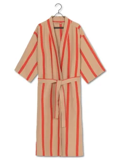 Ferm Living Field Robe, camel/red fra New