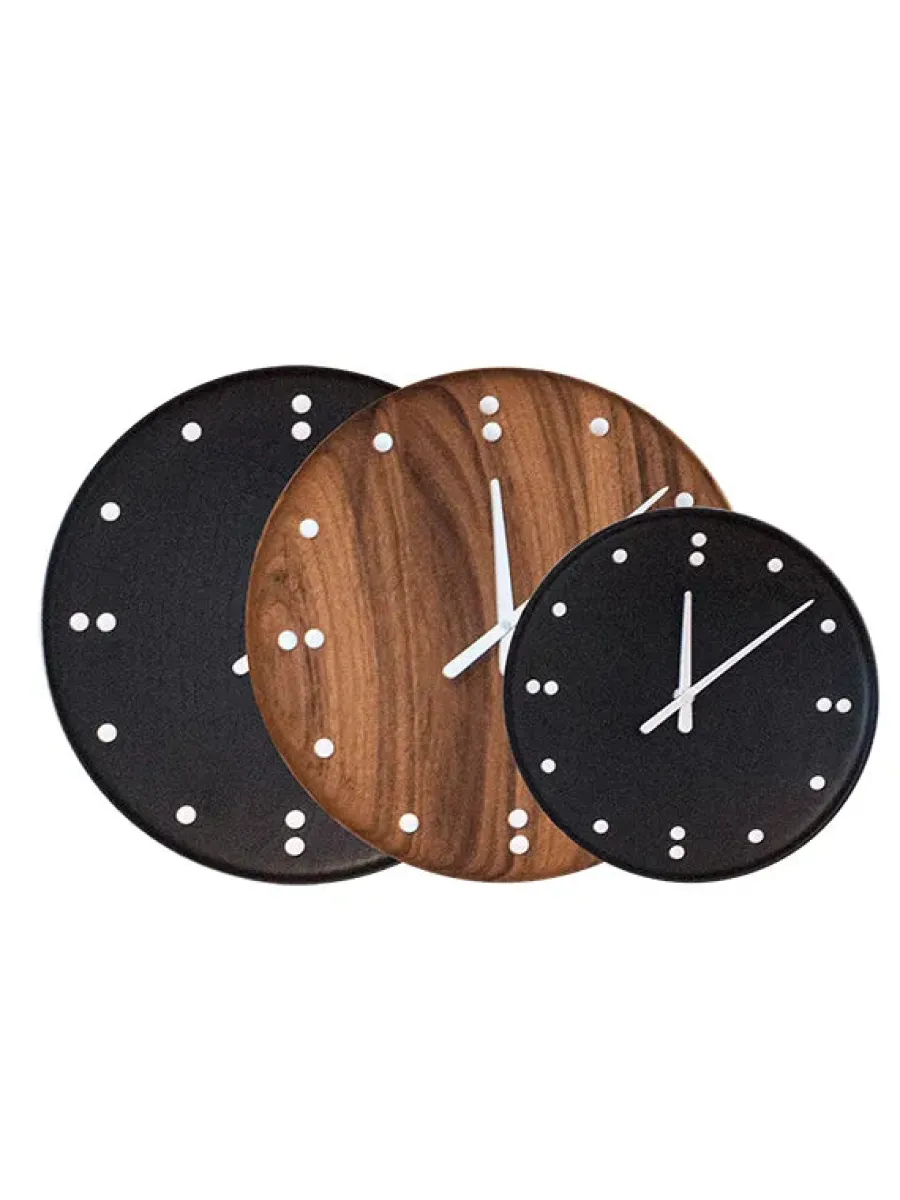 Architectmade FJ Clock af Finn Juhl