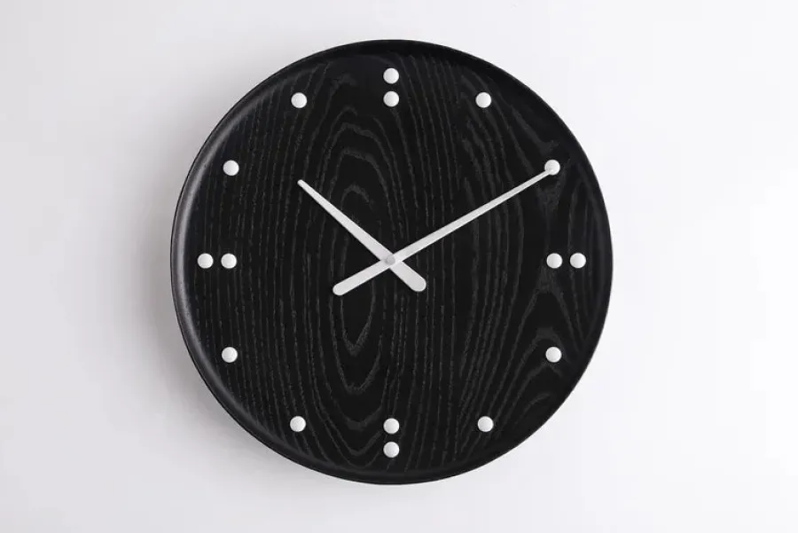 Architectmade FJ Clock af Finn Juhl