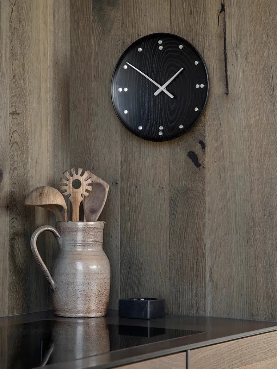 Architectmade FJ Clock af Finn Juhl