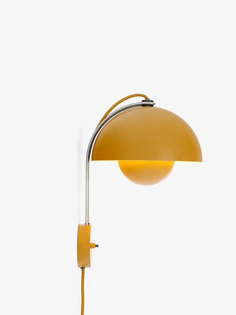 &Tradition Flowerpot VP8 Væglampe af Verner Panton Hot