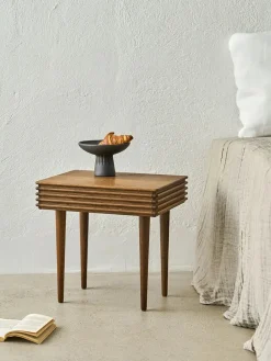 DK3 Groove Night Table fra Sale
