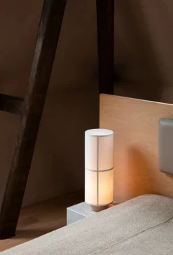 Audo Copenhagen Hashira Table Lamp White fra Clearance
