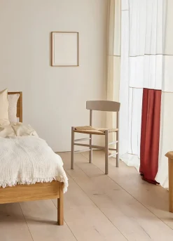 Fredericia Furniture J39 Folkestolen, Khaki grøn af Børge Mogensen Outlet