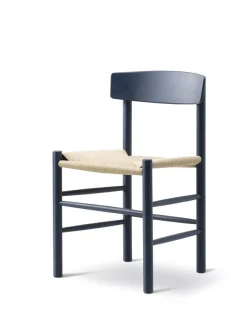 Fredericia Furniture J39 Folkestolen, sortlakeret bøg af Børge Mogensen Sale
