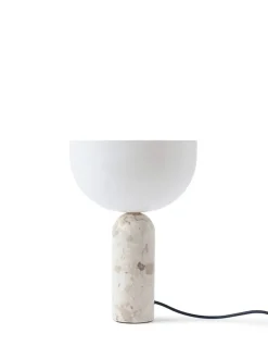 New Works Kizu Bordlampe Small, Black Marble fra New
