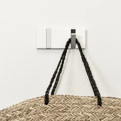 LoCa KNAX knagerække med otte knager fra New