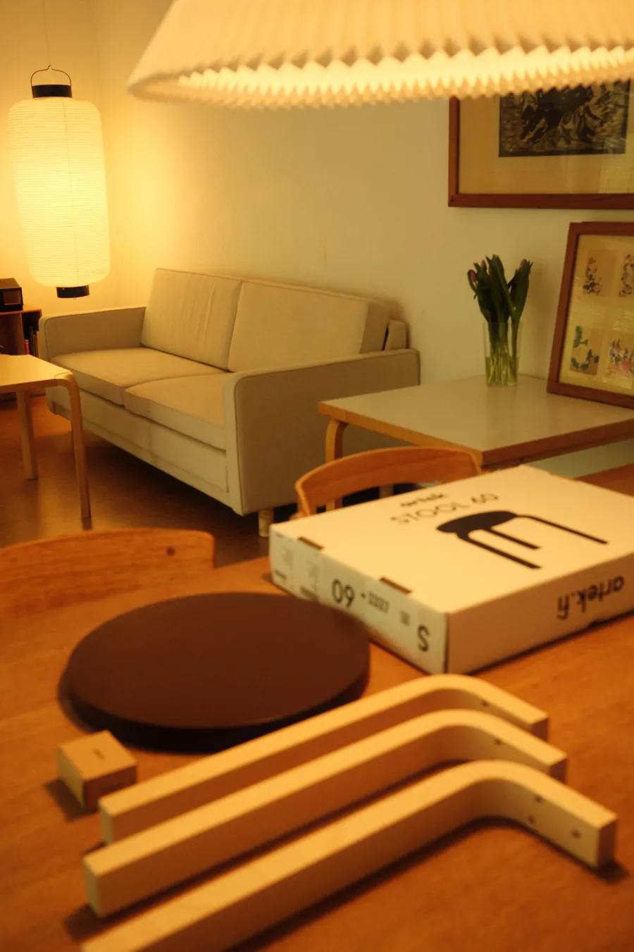 Artek Limited Edition Stool 60, Mahogany Brown fra Hot