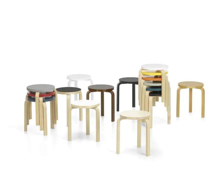 Artek Limited Edition Stool 60, Mahogany Brown fra Hot