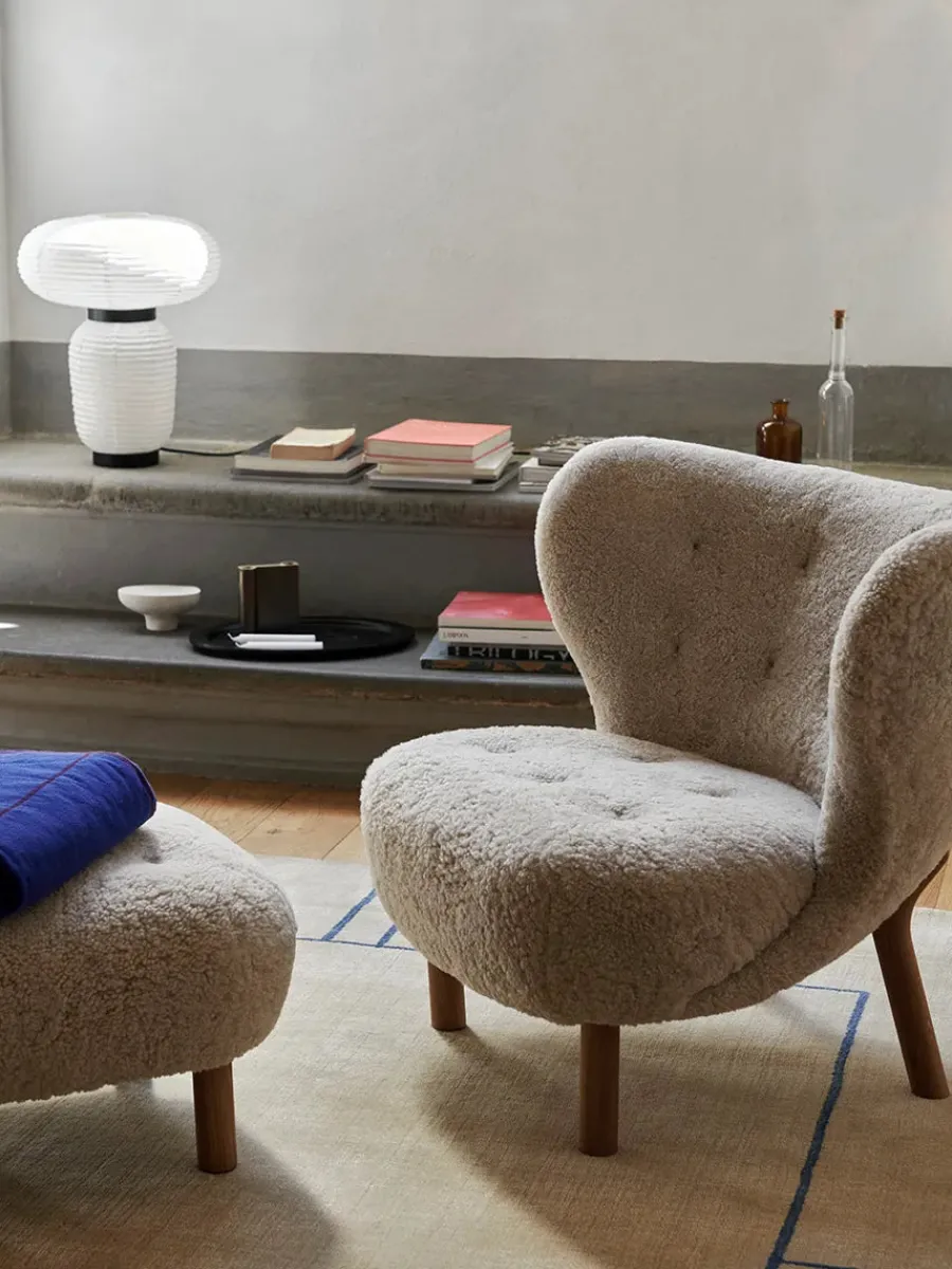 &Tradition Little Petra inkl. skammel, Sheepskin Moonlight fra Discount
