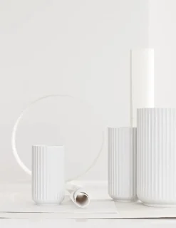 Lyngby Porcelæn Lyngbyvasen i hvid fra Clearance
