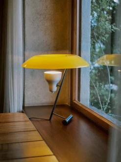 Astep Model 548 Bordlampe fra