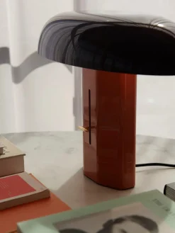 &Tradition Montera JH42 Bordlampe, amber & ruby fra Outlet