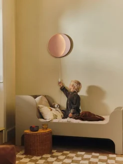Ferm Living Neba væglampe fra Online