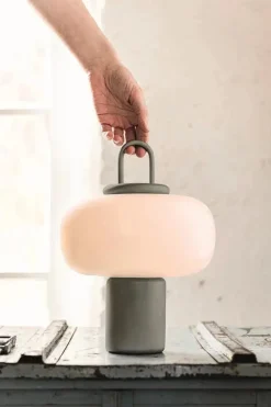 Astep Nox bordlampe fra Outlet