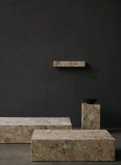 Audo Copenhagen Plinth Shelf Grey Kendzo marmor fra Clearance