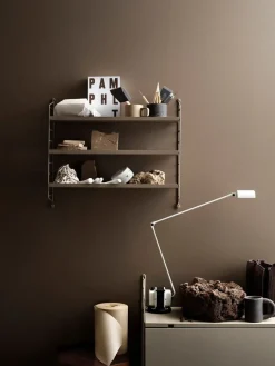 String Furniture Pocket Metal Reol fra String