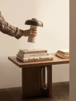 Audo Copenhagen Reverse Portable Lamp fra