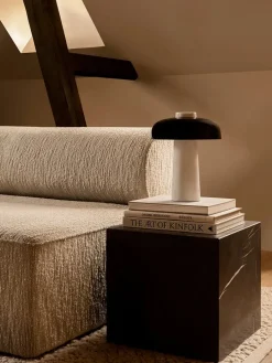 Audo Copenhagen Reverse Table Lamp, carrara black fra